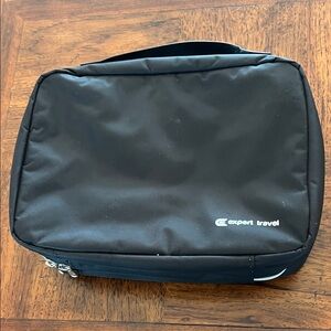 Expert Travel Black Travel Organizer Pouch